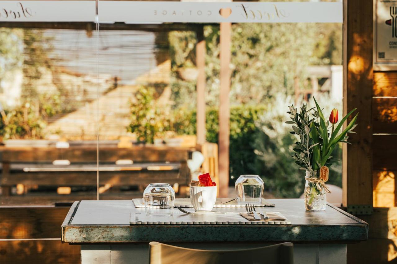 Agriturismo Sweet Cottage มารีนาดีกรอซเซโต ภายนอก รูปภาพ
