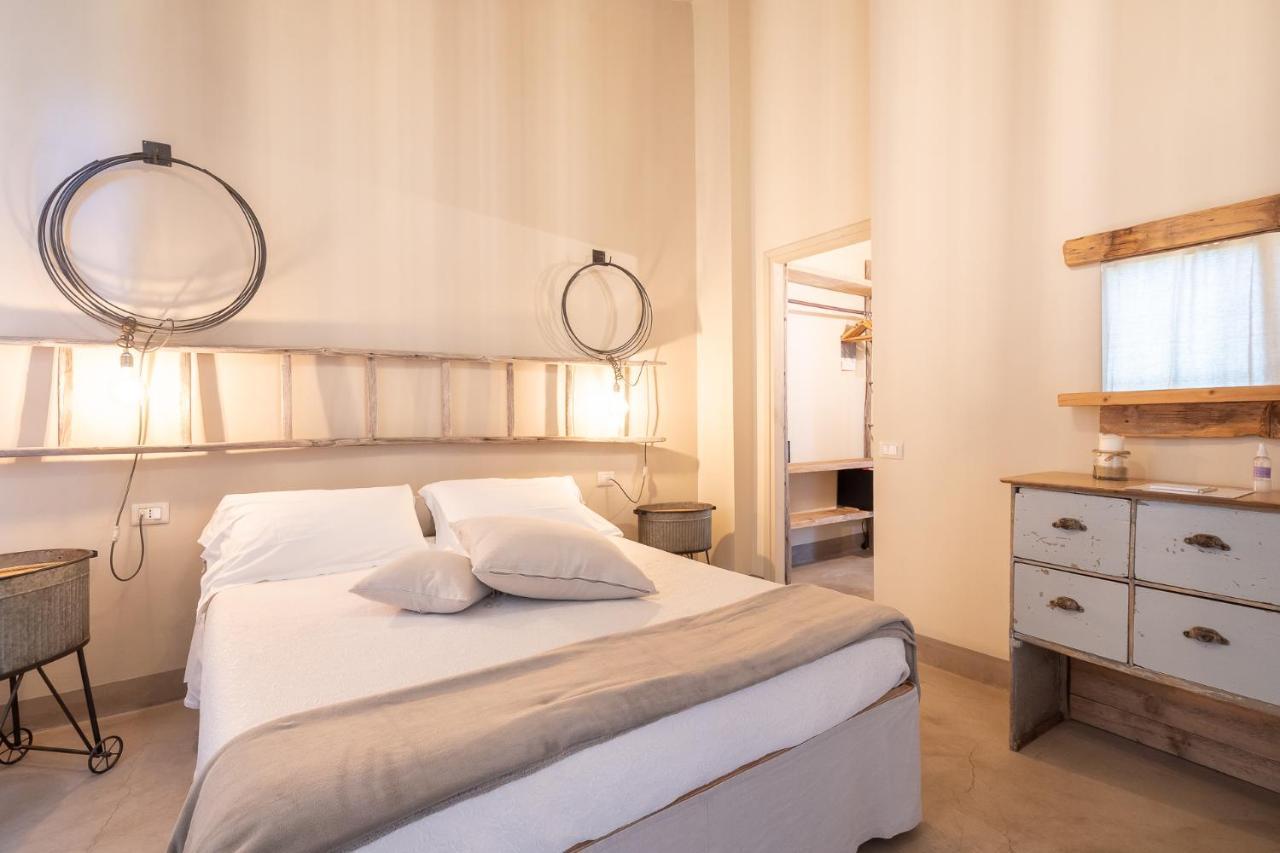 Agriturismo Sweet Cottage มารีนาดีกรอซเซโต ภายนอก รูปภาพ