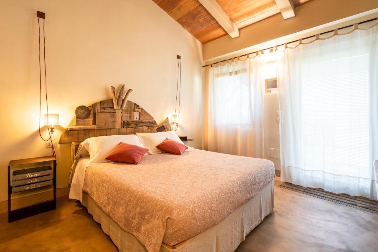 Agriturismo Sweet Cottage มารีนาดีกรอซเซโต ภายนอก รูปภาพ